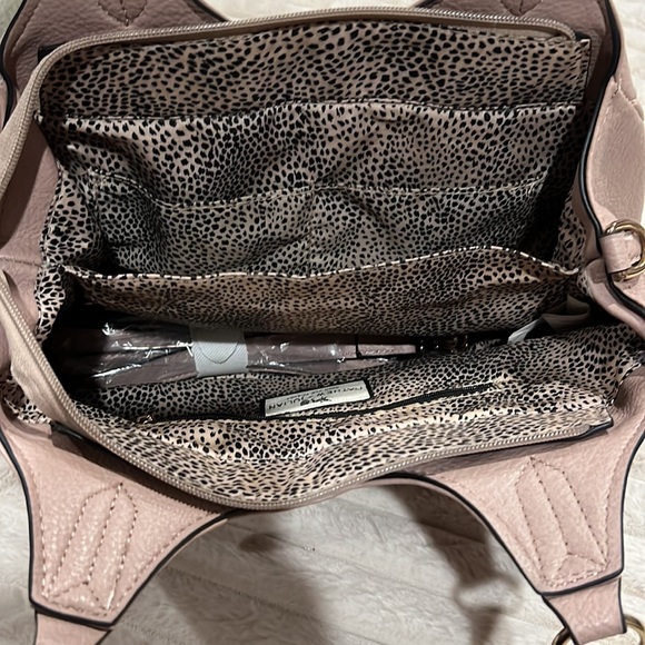 Mathew and Julien purse - Picture 4 of 12